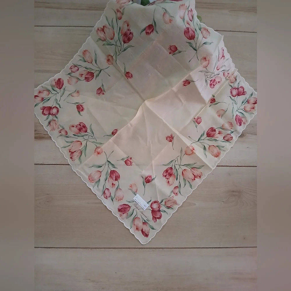 Ralph Lauren Tulip Print Handkerchief! A True Beauty! Beautiful Piece! - Picture 4 of 7